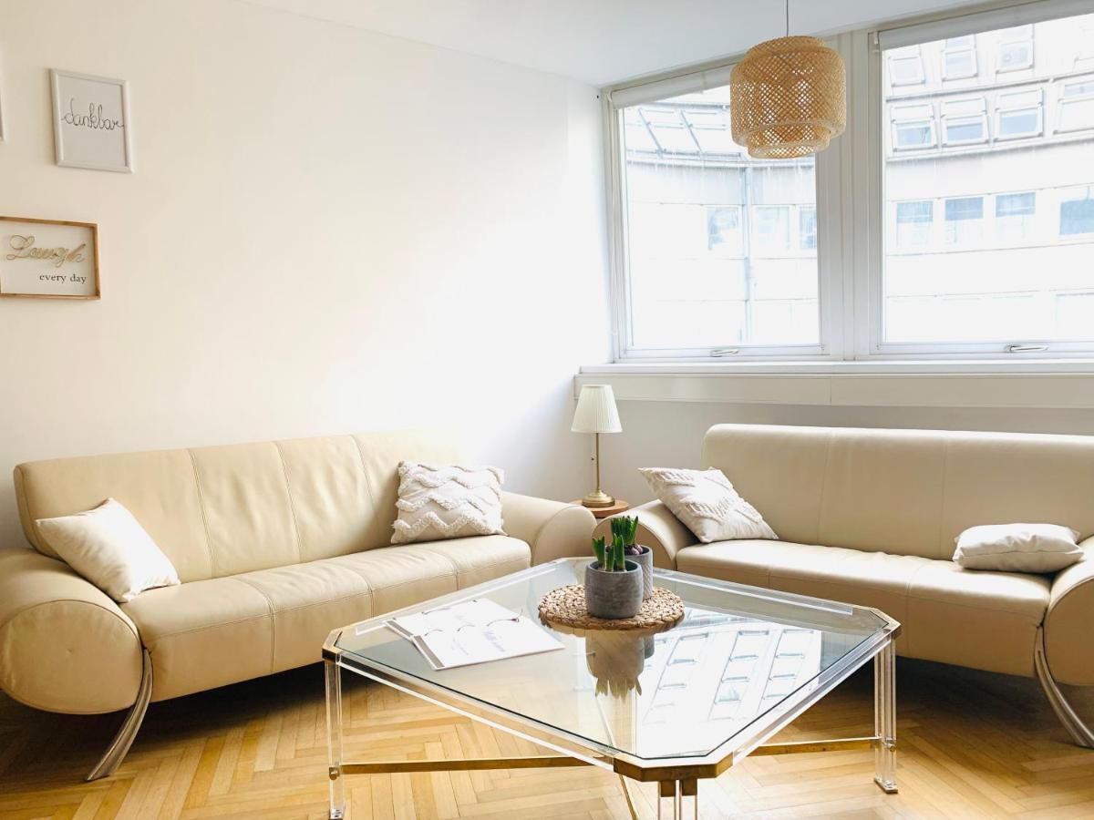 Ruhige Wohnung Im Gasometer Wien *Wifi*U3*Netflix* ภายนอก รูปภาพ