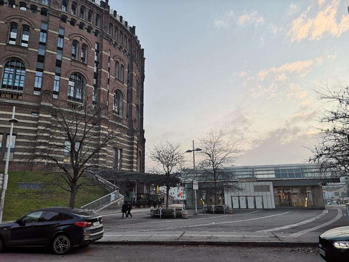Ruhige Wohnung Im Gasometer Wien *Wifi*U3*Netflix* ภายนอก รูปภาพ